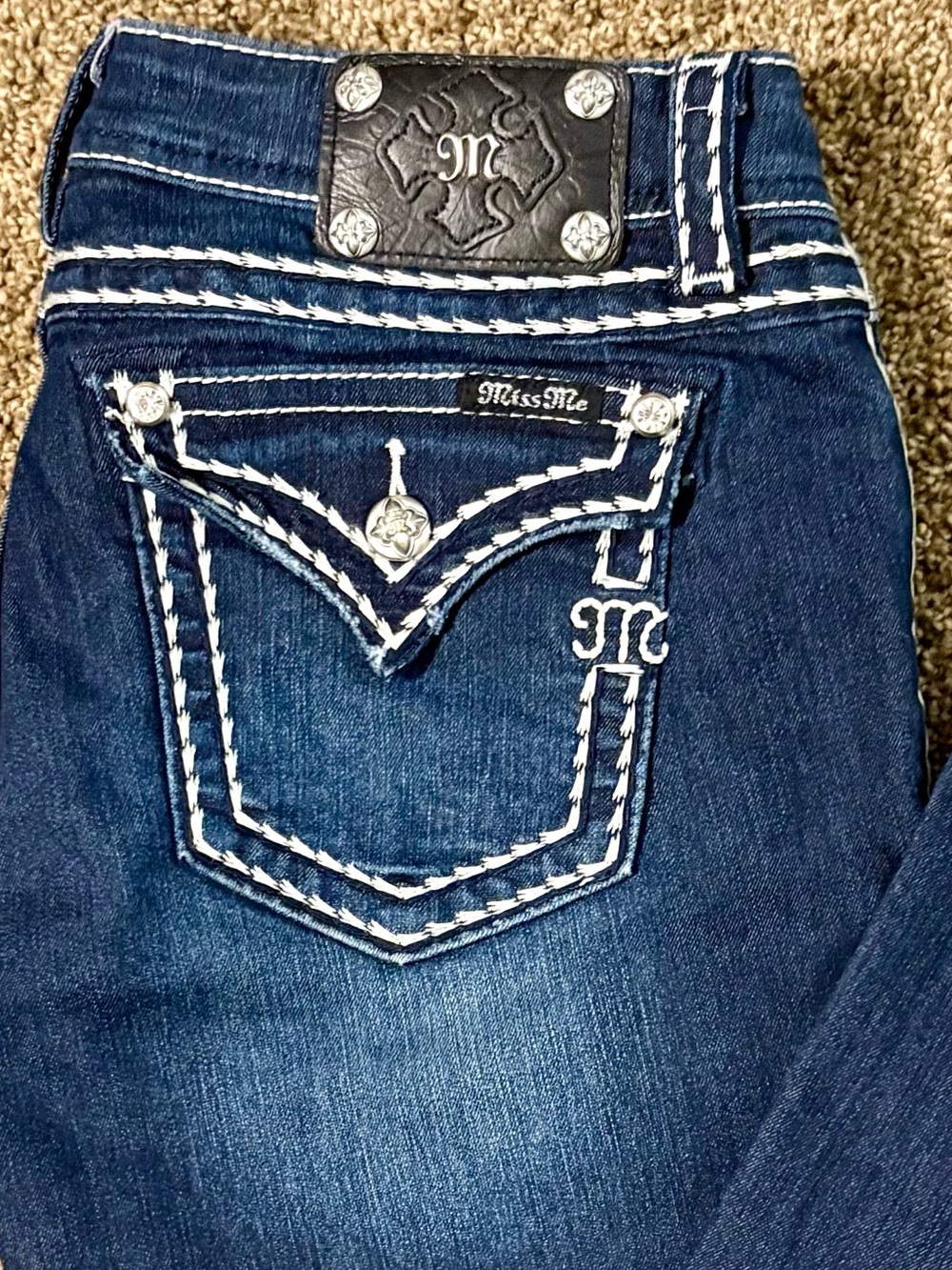 Miss Me Dark Blue Boot Cut Jeans with White Embroidered Accents Size 31
